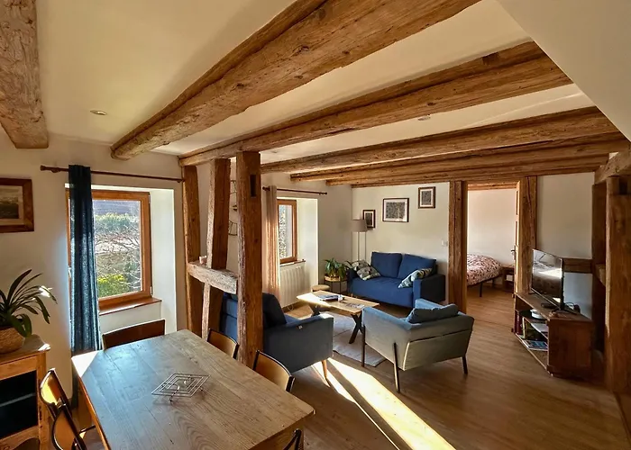 La P\'Tite Maison